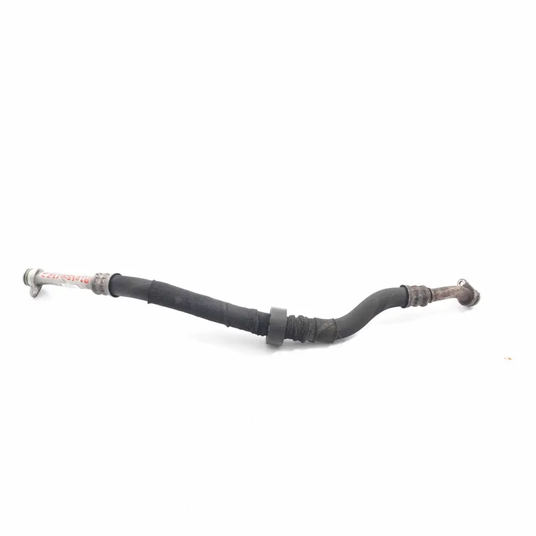 C63 AMG M156 Ölkühlerschlauch Motorölleitung für Mercedes W204 mit Teilenummer A2045001372 Mercedes W204 C63 AMG M156 Ölkühlerschlauch Motorölleitung - SKU A2045001372 - Teilenummer A2045001372