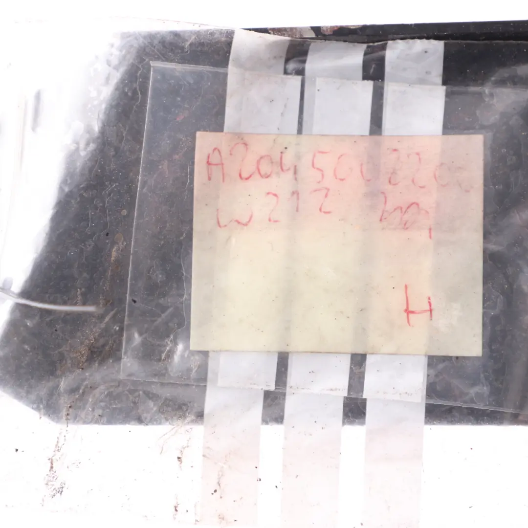 OM651 Radiatore Olio Cambio Automatico per Mercedes W212 Diesel con numero di parte A2045002200 Mercedes W212 Diesel OM651 Radiatore Olio Cambio Automatico - SKU A2045002200 - Numero di parte A2045002200