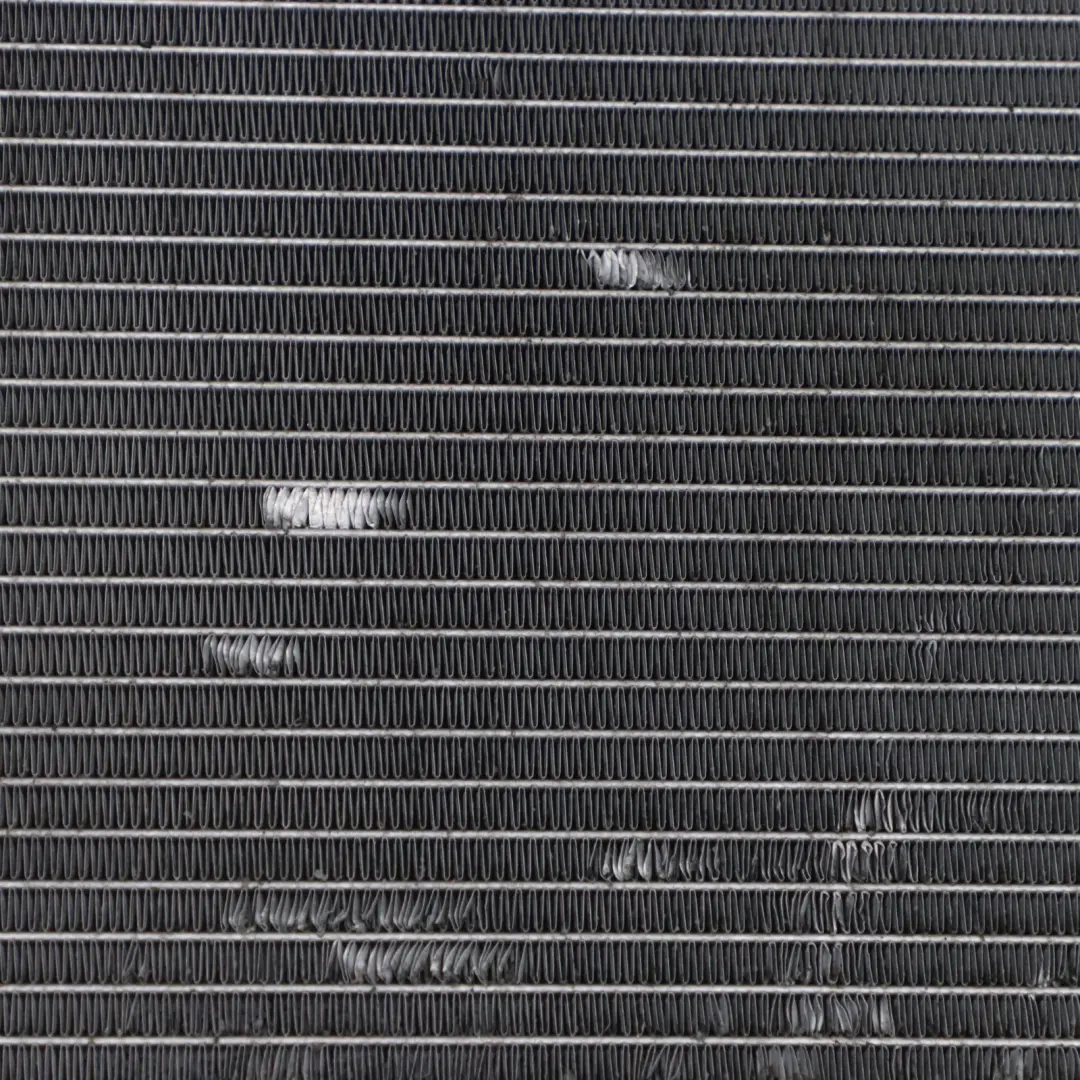 OM646 Motore diesel Radiatore liquido raffreddamento per Mercedes W204 con numero di parte A2045002203 Mercedes W204 OM646 Motore diesel Radiatore liquido raffreddamento - SKU A2045002203 - Numero di parte A2045002203