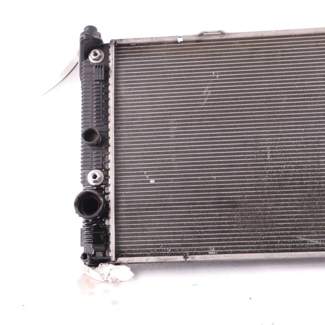  Radiatore liquido raffreddamento Mercedes W204 OM651 Diesel - SKU A2045003603 - Numero di parte A2045003603