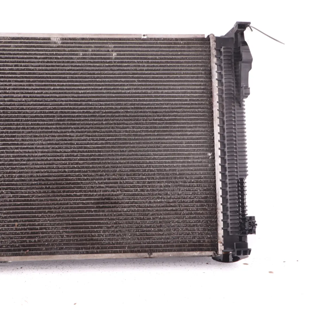 Radiateur refroidissement Mercedes W204 OM651 Radiateur diesel pour à propos du numéro de pièce A2045003603 Radiateur refroidissement Mercedes W204 OM651 Radiateur diesel - SKU A2045003603 - Numéro de pièce A2045003603