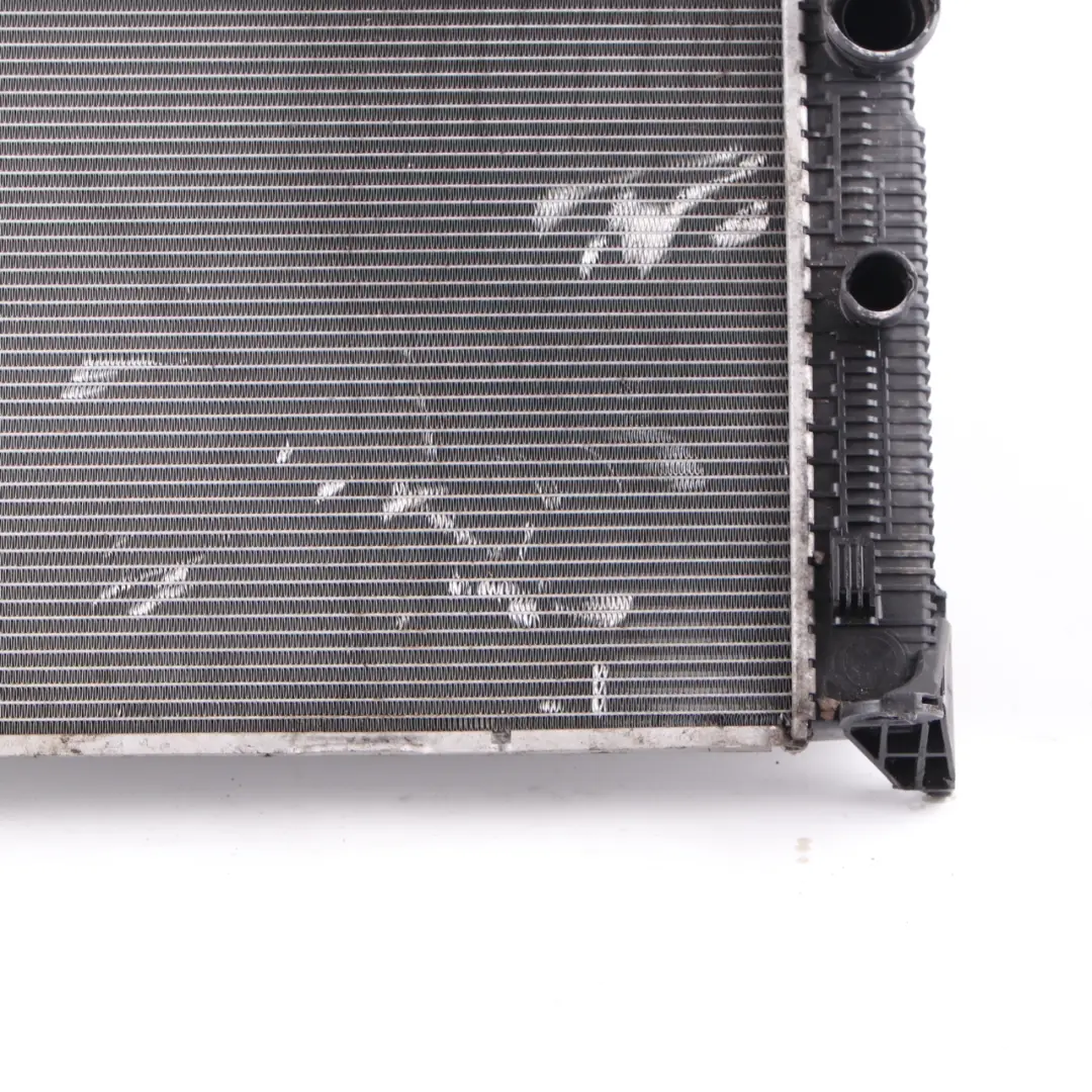 Mercedes W204 W207 C218 Radiateur de refroidissement moteur - SKU A2045003703 - Numéro de pièce A2045003703