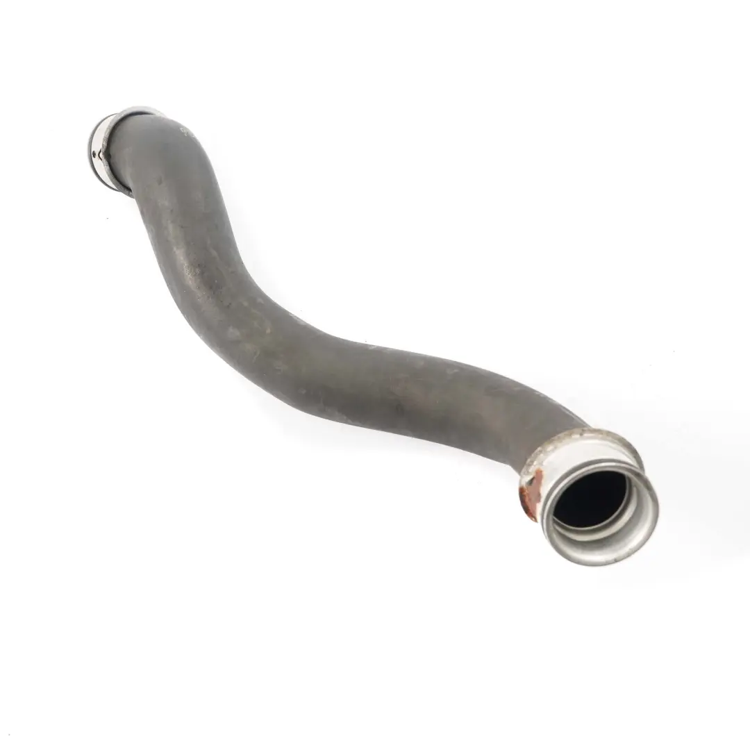 OM651 Kühlmittelschlauch Kühlwasserschlauch Diesel für Mercedes W204 mit Teilenummer A2045011582 Mercedes W204 OM651 Kühlmittelschlauch Kühlwasserschlauch Diesel - SKU A2045011582 - Teilenummer A2045011582