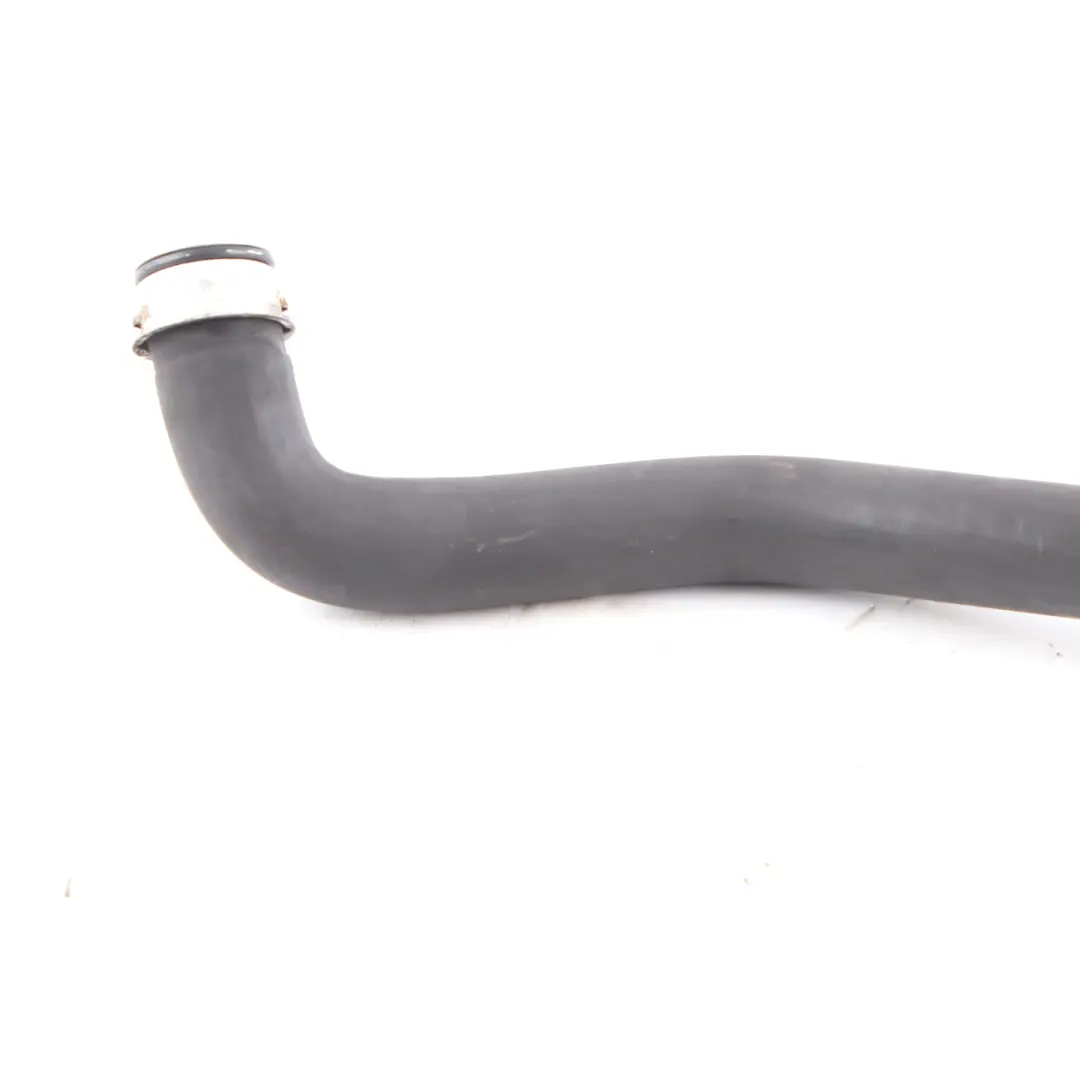 Tuyau d'eau Mercedes W204 M271 Refroidissement moteur pour à propos du numéro de pièce A2045012582 Tuyau d'eau Mercedes W204 M271 Refroidissement moteur - SKU A2045012582 - Numéro de pièce A2045012582