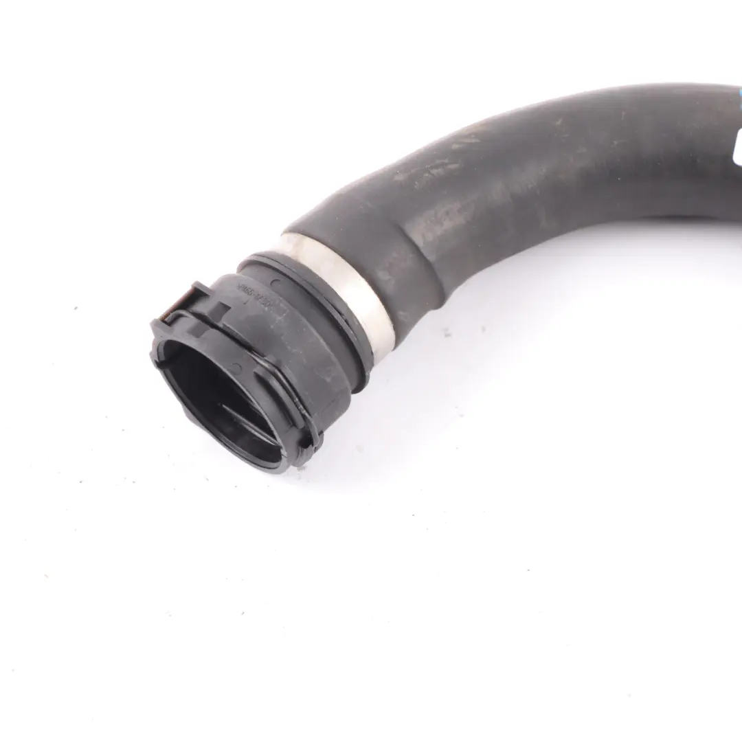 Tubo refrigerante Mercedes W204 benzina M274 sinistro radiatore per con numero di parte A2045018782 Tubo refrigerante Mercedes W204 benzina M274 sinistro radiatore - SKU A2045018782 - Numero di parte A2045018782