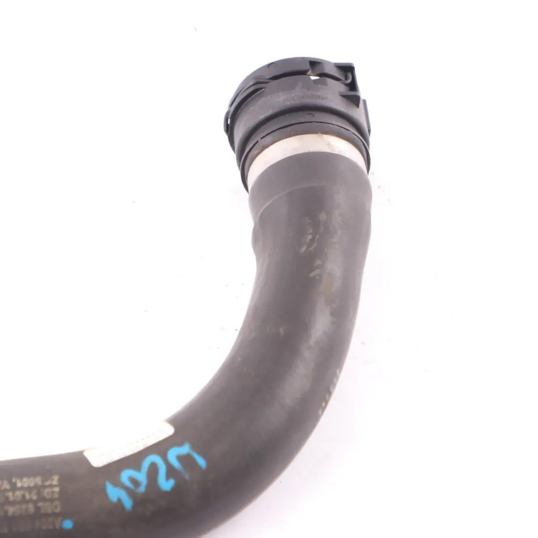 Tubo refrigerante Mercedes W204 benzina M274 sinistro radiatore per con numero di parte A2045018782 Tubo refrigerante Mercedes W204 benzina M274 sinistro radiatore - SKU A2045018782 - Numero di parte A2045018782