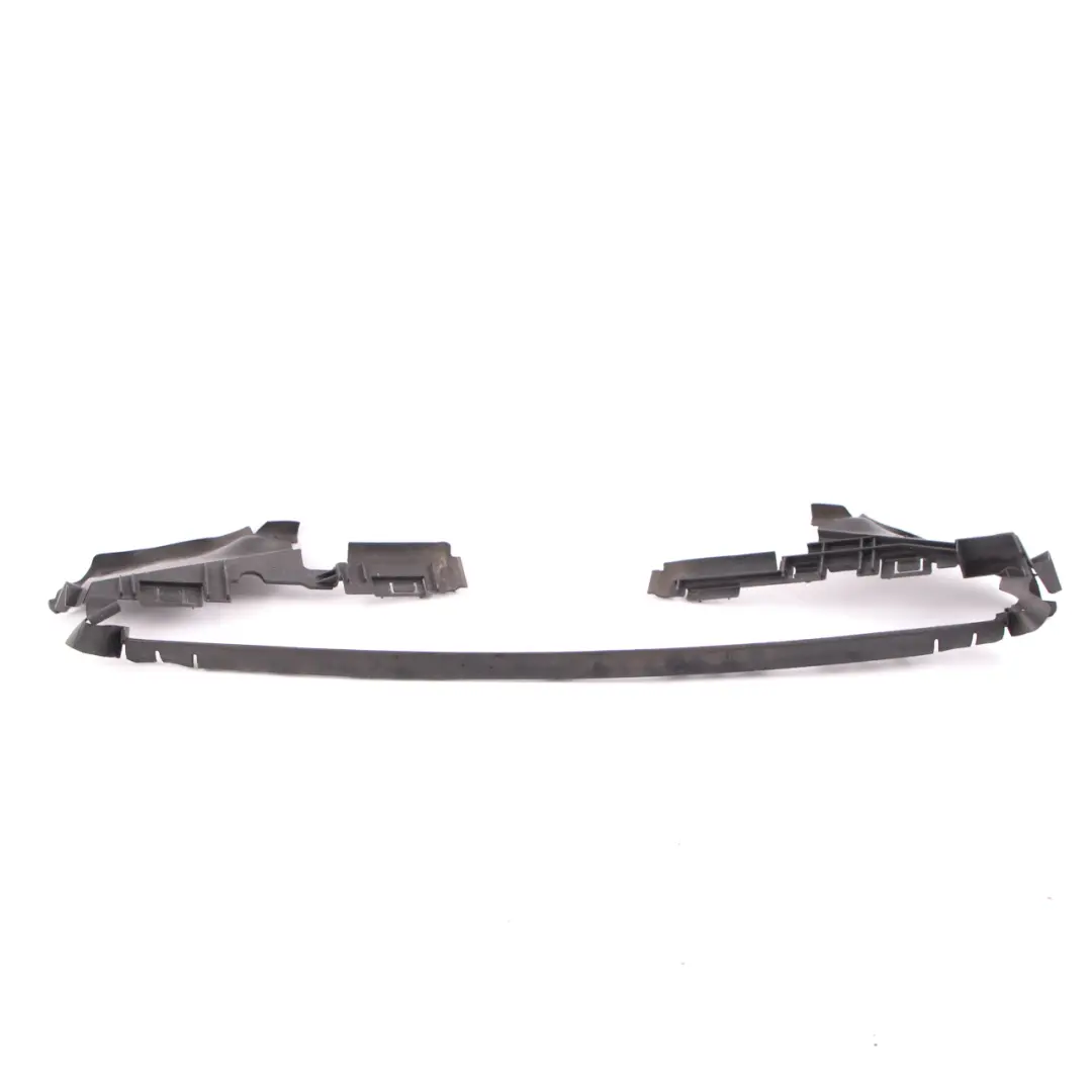 Mercedes W204 Conduit d'air Support couvercle de canal d'admission - SKU A2045050530 - Numéro de pièce A2045050530