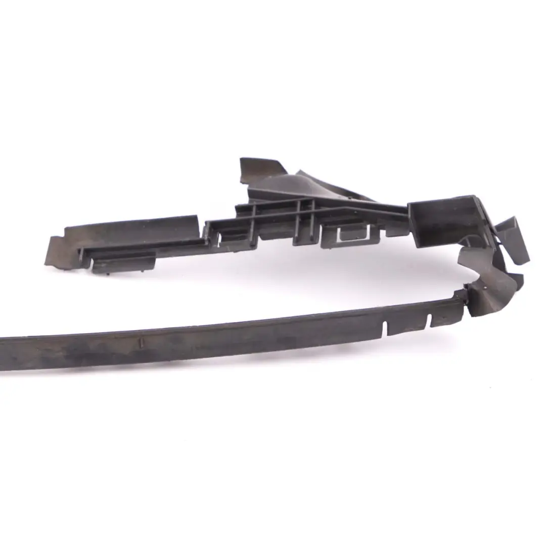 Mercedes W204 Conduit d'air Support couvercle de canal d'admission - SKU A2045050530 - Numéro de pièce A2045050530
