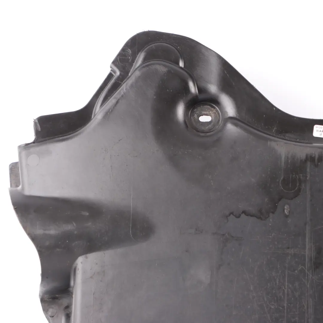 Pannello sottoscocca anteriore per Mercedes W204 Diesel con numero di parte A2045202823 Mercedes W204 Diesel Pannello sottoscocca anteriore - SKU A2045202823 - Numero di parte A2045202823