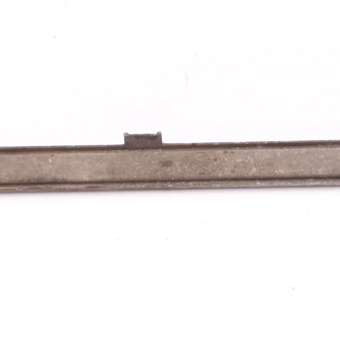 Mercedes W204 W207 Puntone Irrigidimento Barra Supporto Sottoscocca - SKU A2045241147-1 - Numero di parte A2045241147
