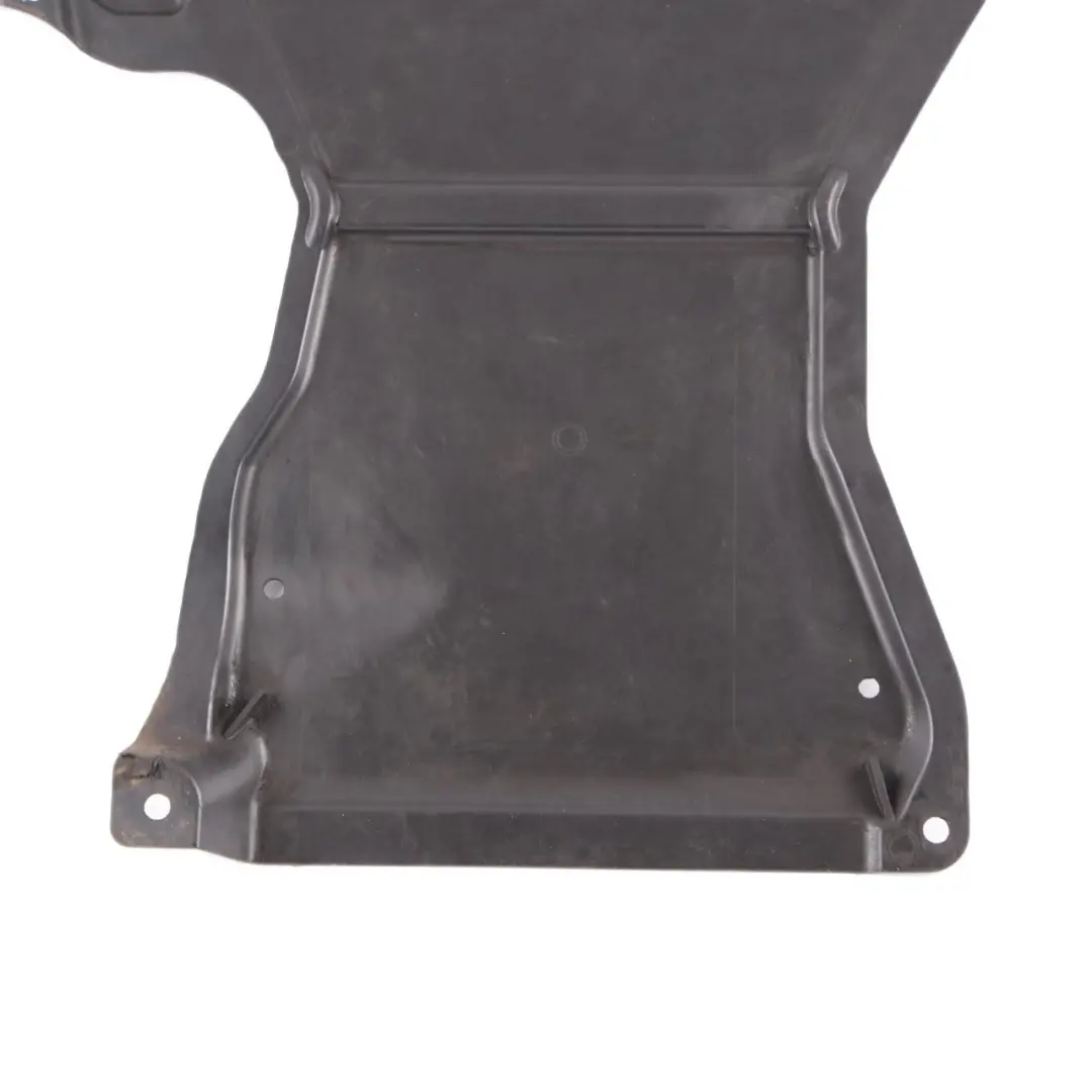 Coperchio sottopavimento Mercedes W204 Rivestimento motore per con numero di parte A2045243230 Coperchio sottopavimento Mercedes W204 Rivestimento motore - SKU A2045243230 - Numero di parte A2045243230