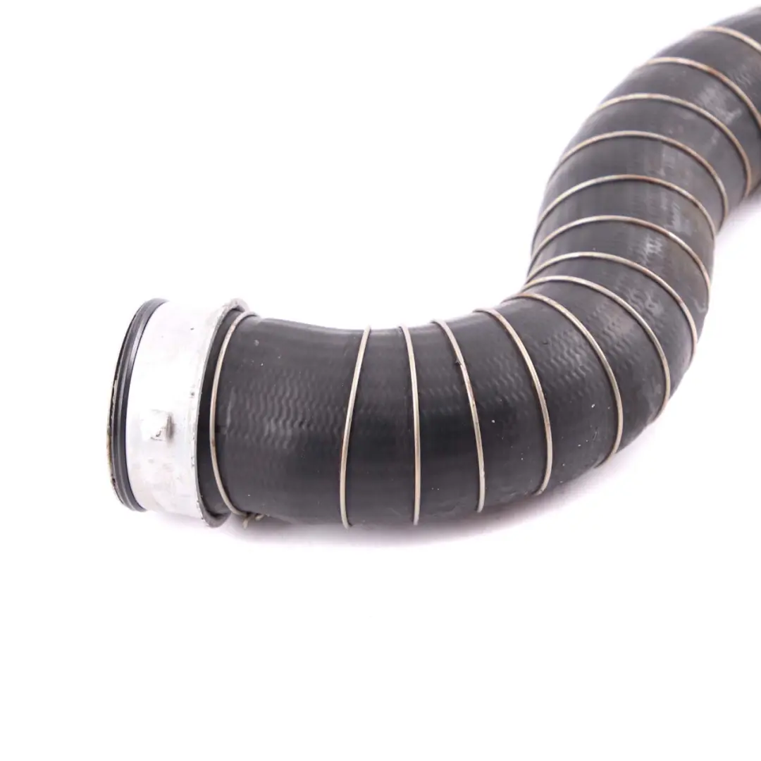 Tubo Manguera Gasolina Kompressor para Mercedes W204 Turbo Intercooler con número de pieza A2045280882 Mercedes W204 Turbo Intercooler Tubo Manguera Gasolina Kompressor - SKU A2045280882 - Número de pieza A2045280882