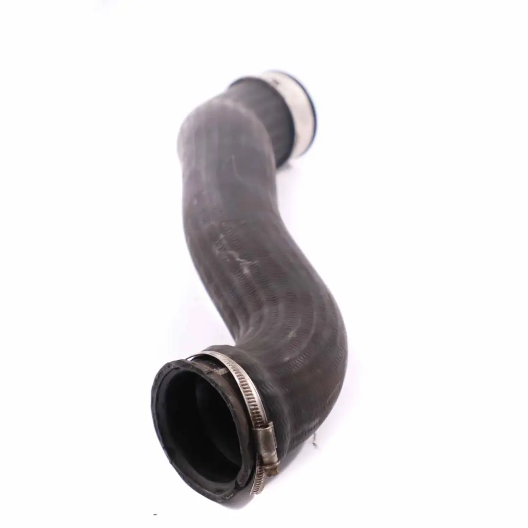 OM646 Rura Powietrza Intercoolera do Mercedes W204 o numerze A2045280982 Mercedes W204 OM646 Rura Powietrza Intercoolera - SKU A2045280982 - Numer Części A2045280982