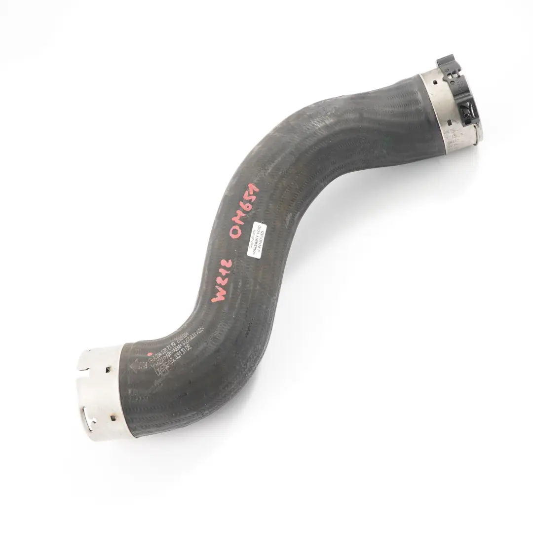 Manguera Admisión Aire OM651 Tubo Carga Intercooler para Mercedes W212 con número de pieza A2045282182 Mercedes W212 Manguera Admisión Aire OM651 Tubo Carga Intercooler - SKU A2045282182-1 - Número de pieza A2045282182