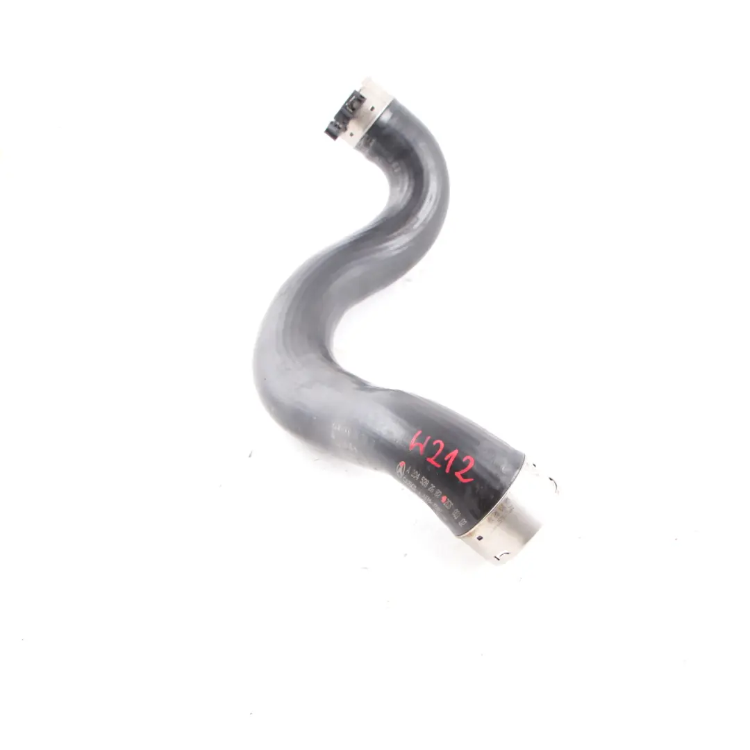 M271 Tubo aspirazione flessibile destro Intercooler per Mercedes W204 con numero di parte A2045282682 Mercedes W204 M271 Tubo aspirazione flessibile destro Intercooler - SKU A2045282682 - Numero di parte A2045282682