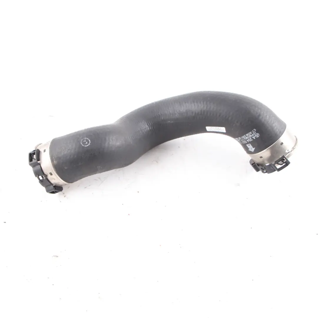 Tuyau d'admission d'air refroidisseur gauche pour Mercedes W204 W212 à propos du numéro de pièce A2045286582 Mercedes W204 W212 Tuyau d'admission d'air refroidisseur gauche - SKU A2045286582 - Numéro de pièce A2045286582