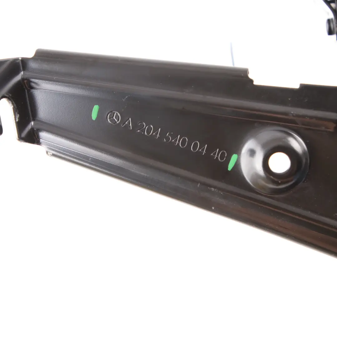 Staffa batteria Mercedes W204 W207 Supporto supporto batteria per con numero di parte A2045400440 Staffa batteria Mercedes W204 W207 Supporto supporto batteria - SKU A2045400440 - Numero di parte A2045400440