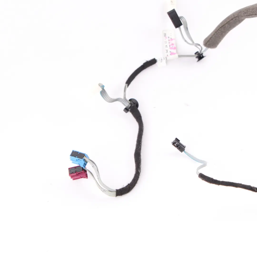 Door Wiring Front Left N/S Door Cable Harness to Mercedes W204 with Part number A2045402410 Mercedes W204 Door Wiring Front Left N/S Door Cable Harness - SKU A2045402410 - Part number A2045402410