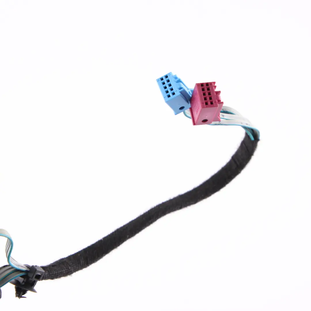 Câblage de porte avant gauche pour Mercedes W204 à propos du numéro de pièce A2045402410 Mercedes W204 Câblage de porte avant gauche - SKU A2045402410 - Numéro de pièce A2045402410