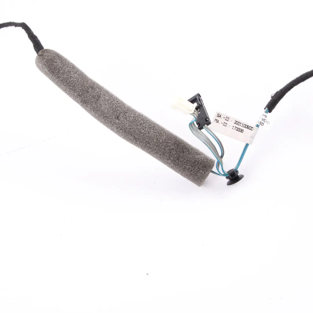 Mercedes W204 Cableado Puerta Delantera Izquierda Puerta - SKU A2045402410 - Número de pieza A2045402410