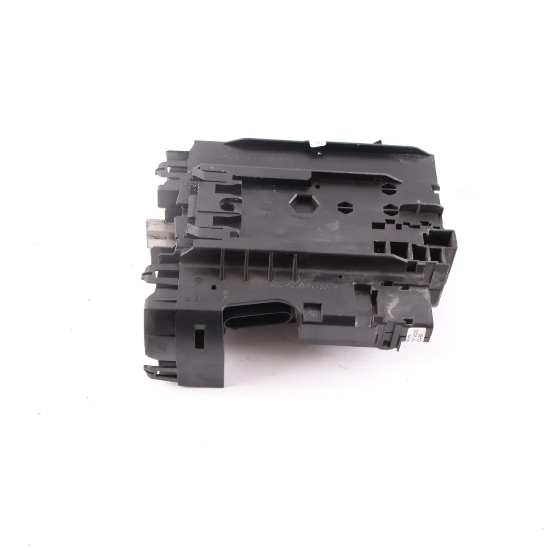 SAM Module Control Unit Electrical Fuse Box Unit to Mercedes W204 with Part number A2045403750 Mercedes W204 SAM Module Control Unit Electrical Fuse Box Unit - SKU A2045403750 - Part number A2045403750