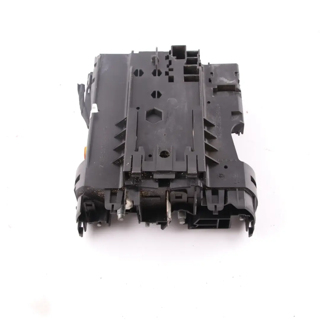 Module SAM Unité Contrôle Boîtier Fusibles pour Mercedes W204 à propos du numéro de pièce A2045403750 Mercedes W204 Module SAM Unité Contrôle Boîtier Fusibles - SKU A2045403750 - Numéro de pièce A2045403750