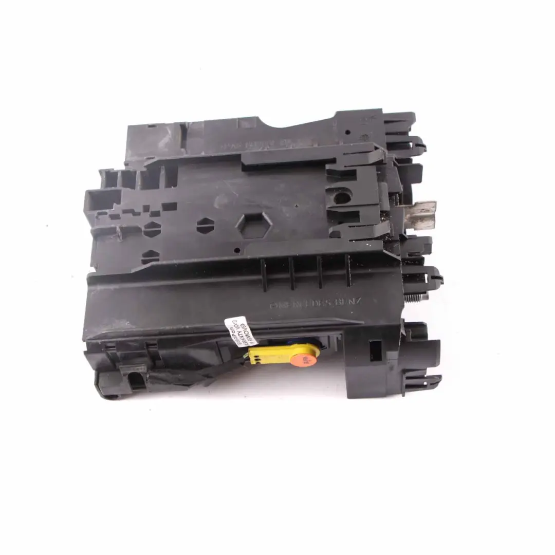 Mercedes W204 Módulo SAM Unidad Control Eléctrico Caja Fusibles - SKU A2045403750 - Número de pieza A2045403750