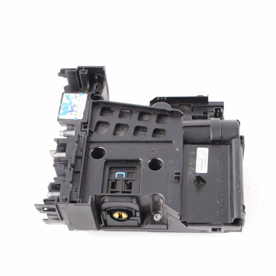 SAM Fusible Boîte Pré-Fusibles Relais Unité Contrôle pour Mercedes W204 à propos du numéro de pièce A2045403850 Mercedes W204 SAM Fusible Boîte Pré-Fusibles Relais Unité Contrôle - SKU A2045403850 - Numéro de pièce A2045403850