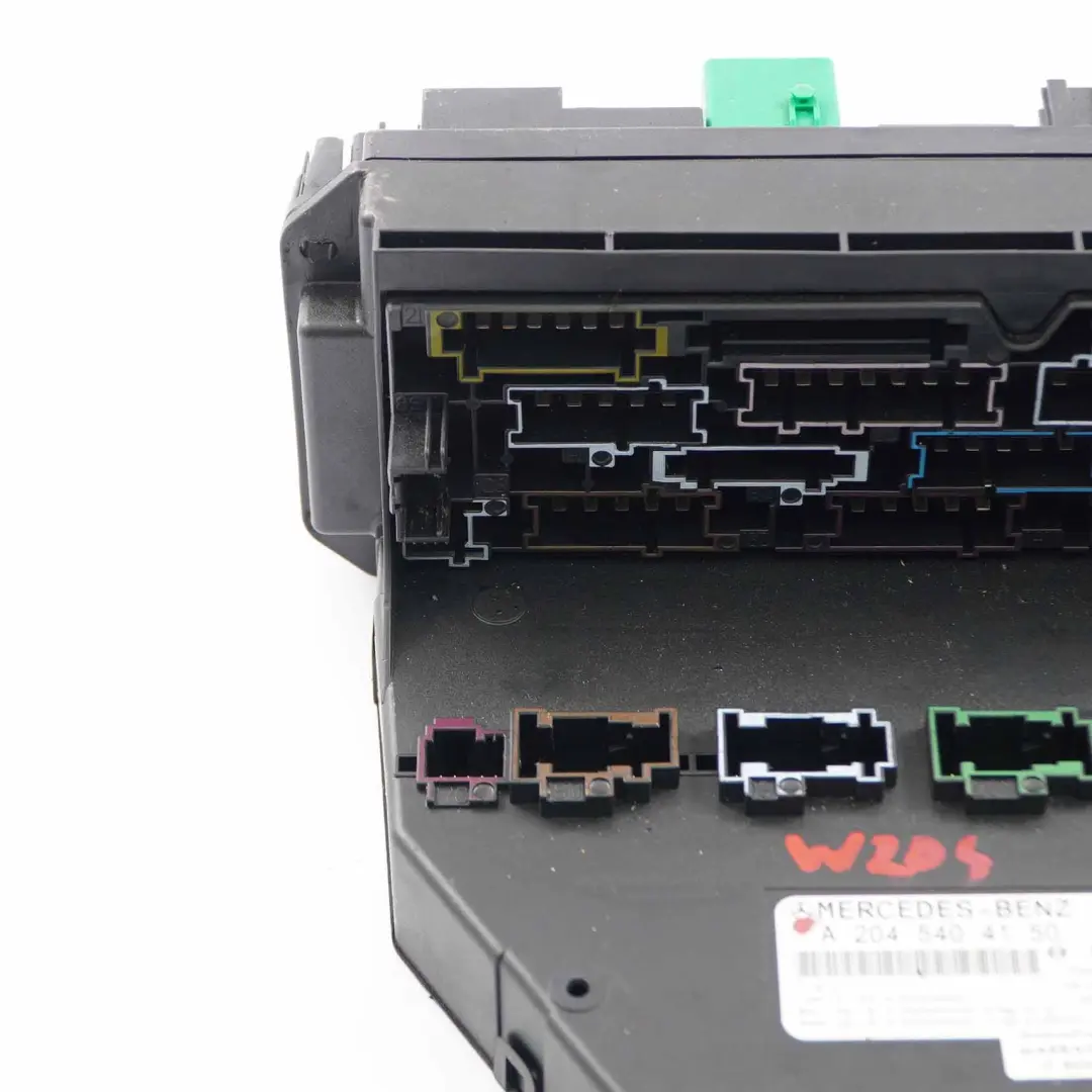 Scatola fusibili Mercedes W204 W212 SAM Modulo unità controllo relè per con numero di parte A2045404150 Scatola fusibili Mercedes W204 W212 SAM Modulo unità controllo relè - SKU A2045404150 - Numero di parte A2045404150