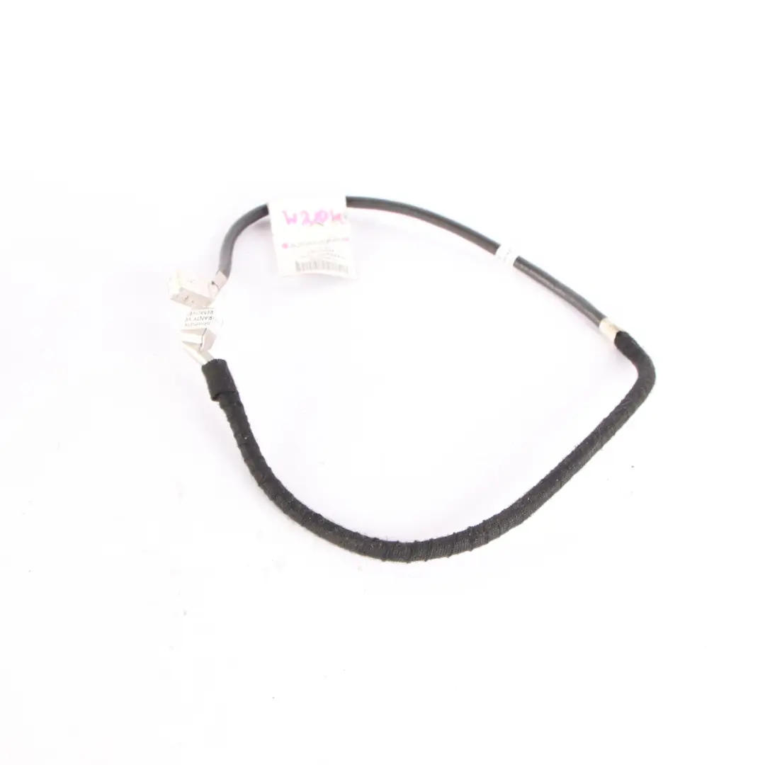 Cable Cablage Video Mercedes W204 Cable de l'unite Video pour à propos du numéro de pièce A2045405609 Cable Cablage Video Mercedes W204 Cable de l'unite Video - SKU A2045405609 - Numéro de pièce A2045405609