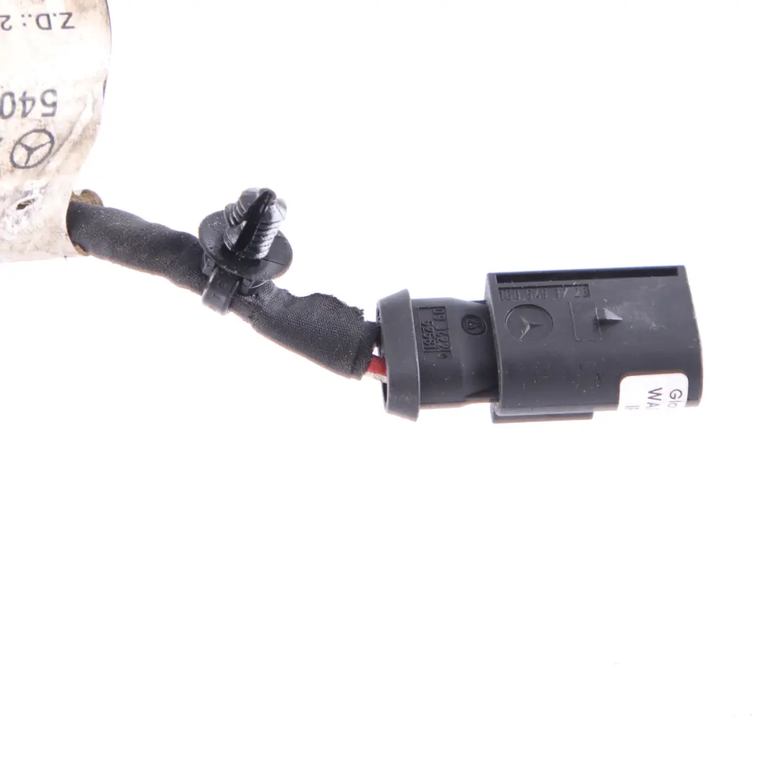 C63 AMG Pompe Air Auxiliaire Emission Câble Fil Loom pour Mercedes W204 à propos du numéro de pièce A2045408535 Mercedes W204 C63 AMG Pompe Air Auxiliaire Emission Câble Fil Loom - SKU A2045408535 - Numéro de pièce A2045408535