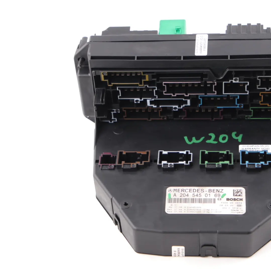 SAM Unité contrôle relais boîte fusibles module pour Mercedes W204 à propos du numéro de pièce A2045450169 Mercedes W204 SAM Unité contrôle relais boîte fusibles module - SKU A2045450169 - Numéro de pièce A2045450169