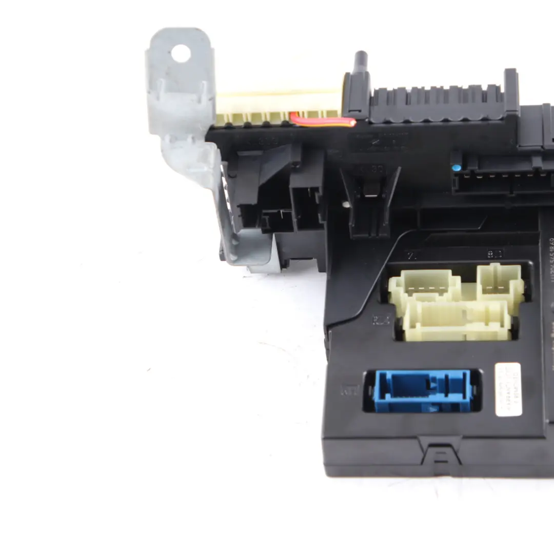 SAM Control Unit Module Fuse Box Relay to Mercedes W204 with Part number A2045451869 Mercedes W204 SAM Control Unit Module Fuse Box Relay - SKU A2045451869 - Part number A2045451869