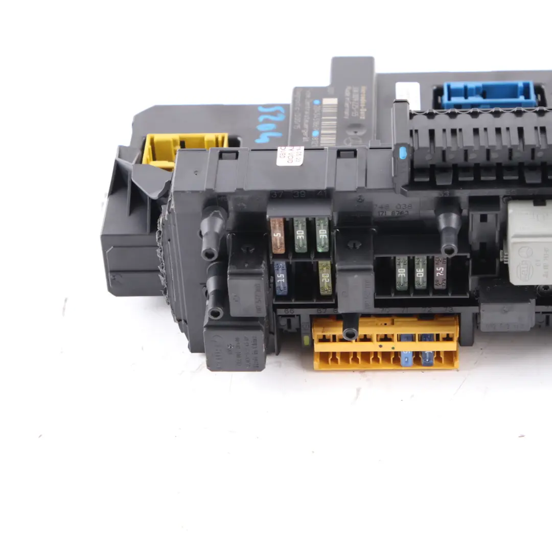 SAM Control Unit Module Fuse Box Relay to Mercedes W204 with Part number A2045451869 Mercedes W204 SAM Control Unit Module Fuse Box Relay - SKU A2045451869 - Part number A2045451869
