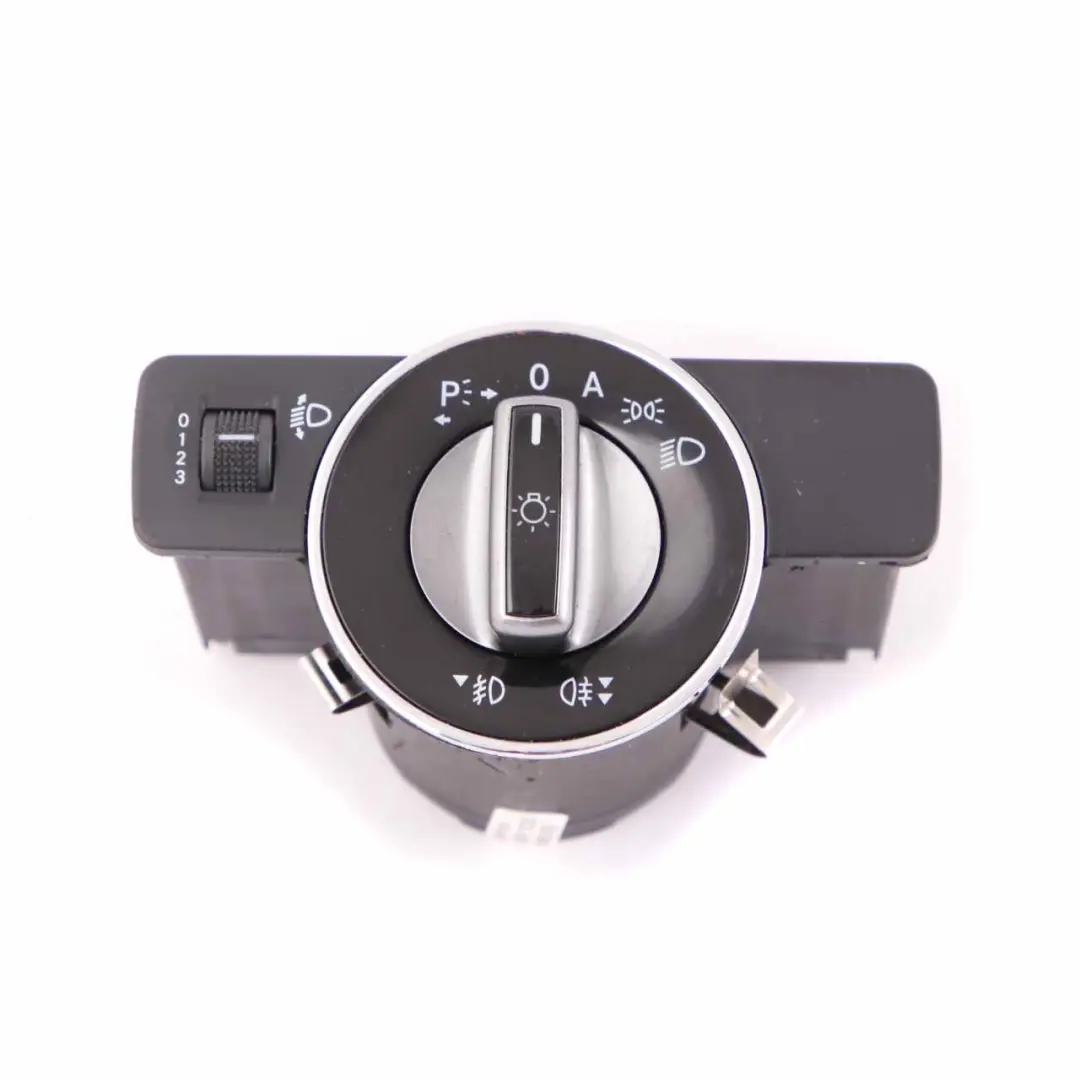 Faro Luz Interruptor Unidad de Control Botón para Mercedes W204 con número de pieza A2045453004 Mercedes W204 Faro Luz Interruptor Unidad de Control Botón - SKU A2045453004-1 - Número de pieza A2045453004