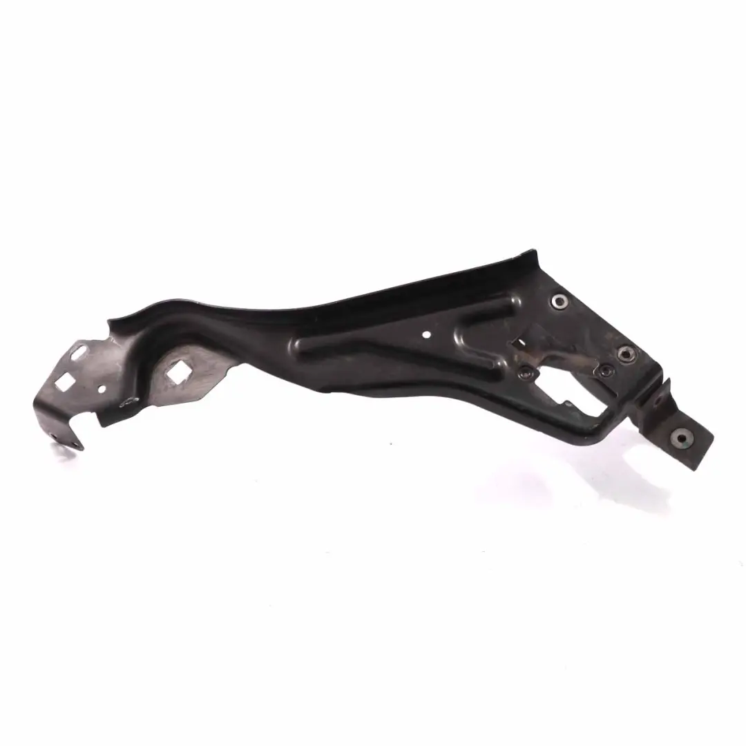 Mercedes W204 Soporte de faro delantero derecho Soporte de faro - SKU A204620590 - Número de pieza A204620590