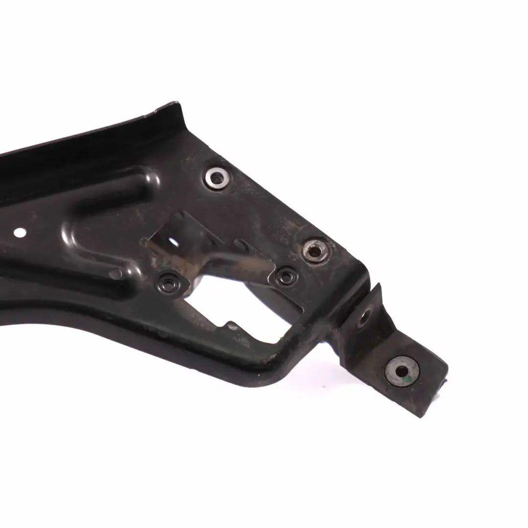Supporto faro anteriore destro Supporto faro Mercedes W204 - SKU A204620590 - Numero di parte A204620590