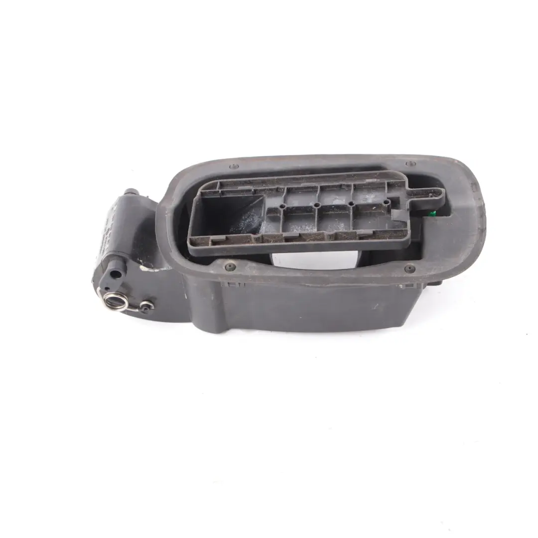 Coupé Coperchio sportello rifornimento carburante supporto Mercedes W204 - SKU A2046300967 - Numero di parte A2046300967