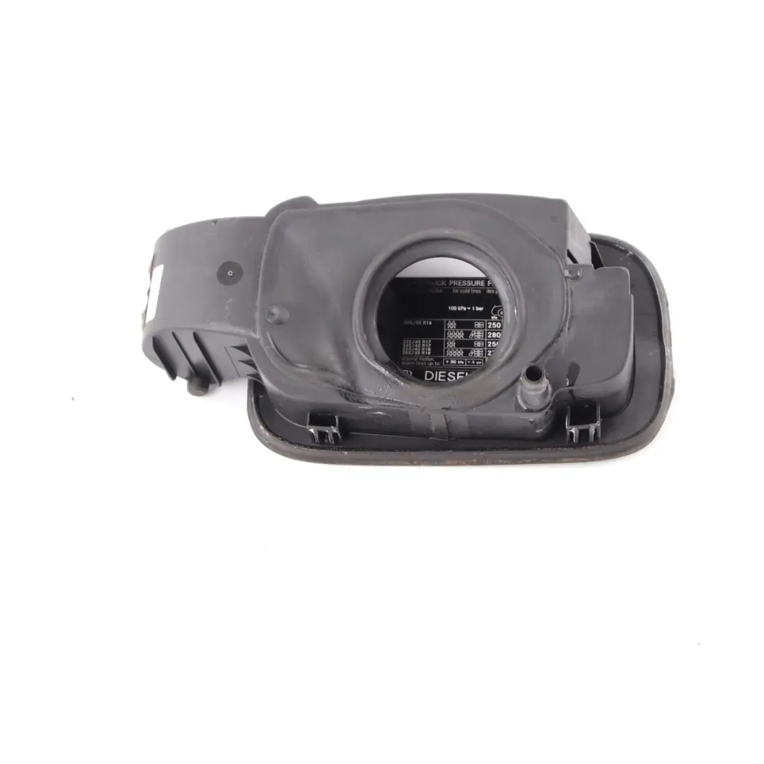 Coupé Coperchio sportello rifornimento carburante supporto Mercedes W204 - SKU A2046300967 - Numero di parte A2046300967
