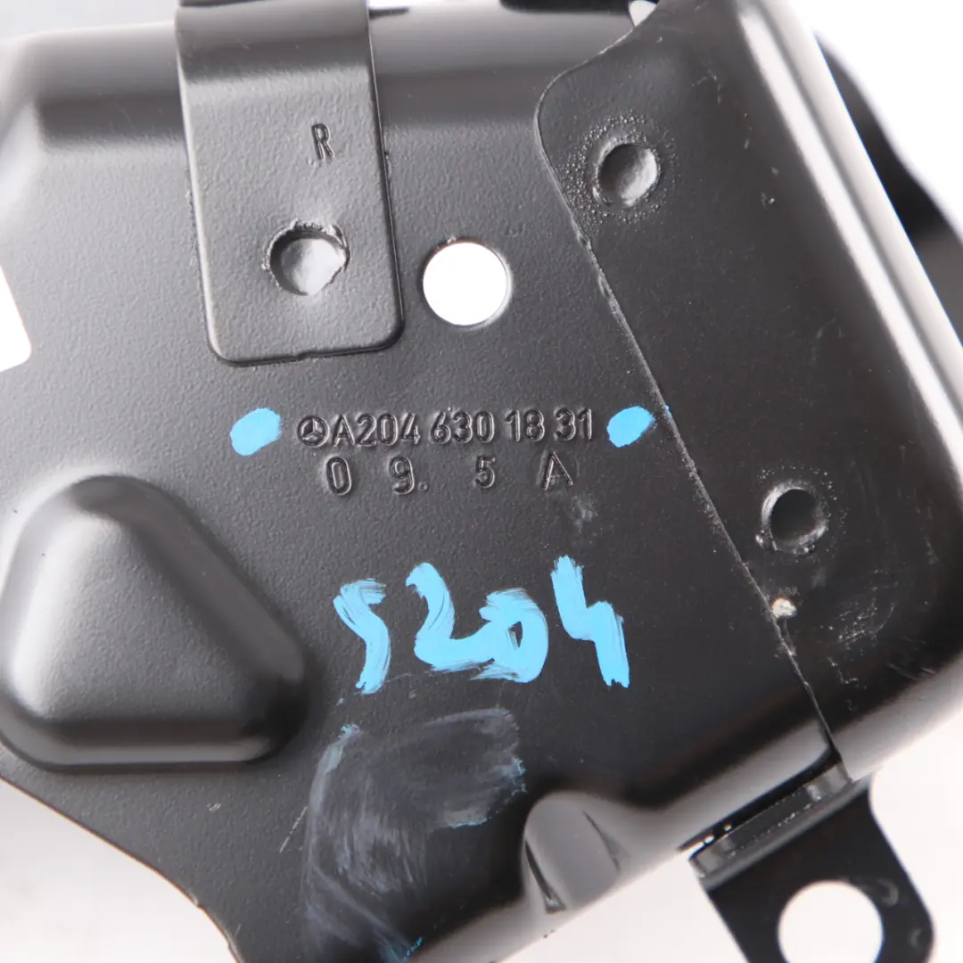 Mercedes W204 Estate Ceinture de Sécurité Arrière Support Intérieur Droit - SKU A2046301831 - Numéro de pièce A2046301831