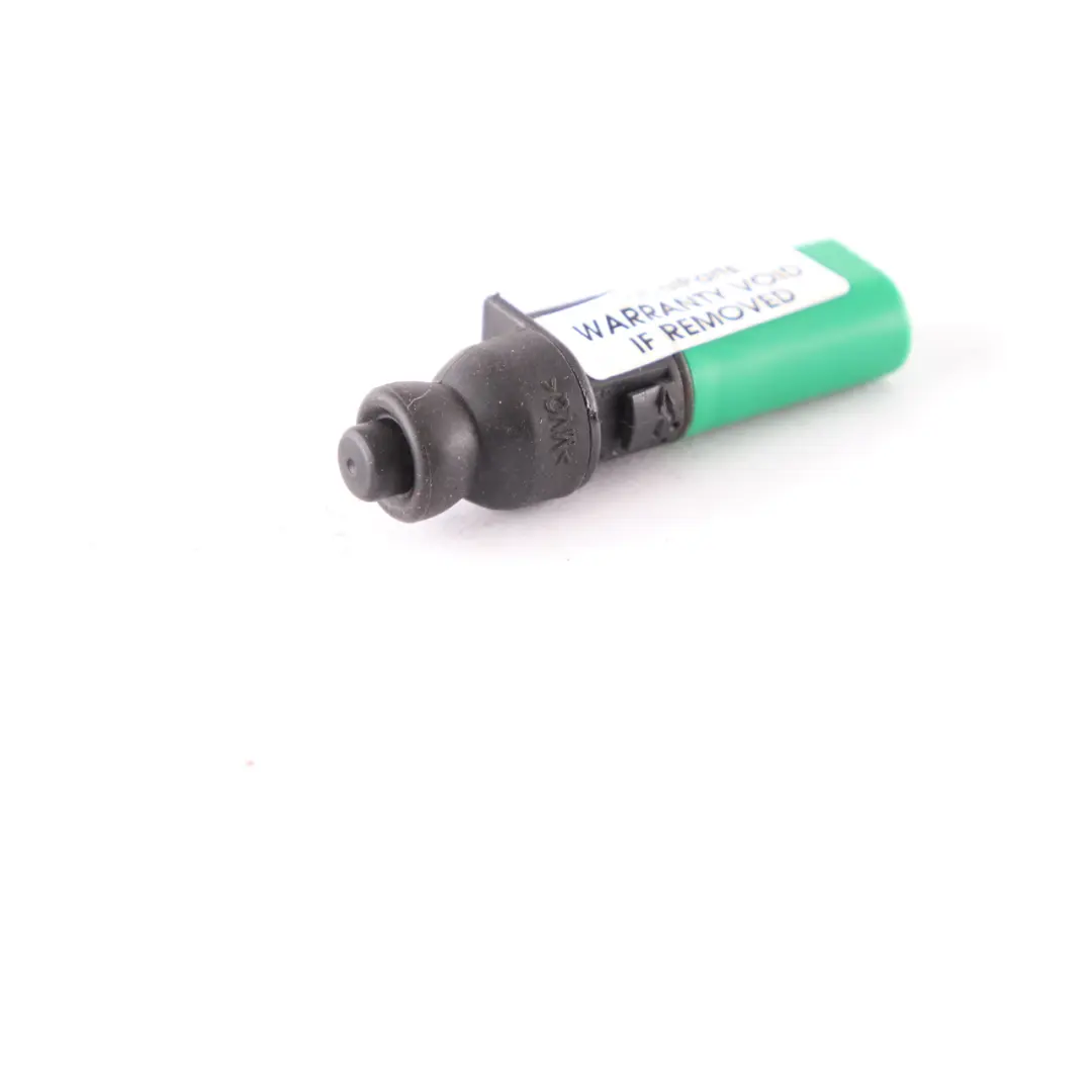 Flap Ejector Mercedes W204 W212 Filler Stopper Buffer to Fuel with Part number A2046390007 Fuel Flap Ejector Mercedes W204 W212 Filler Stopper Buffer - SKU A2046390007 - Part number A2046390007