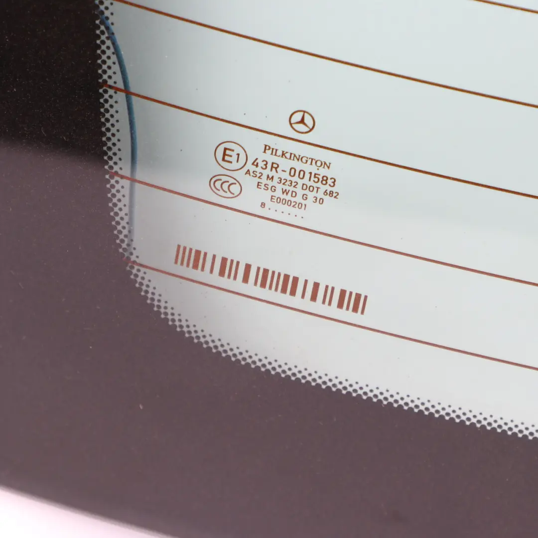 Szyba Tylna AS2 zielona do Mercedes W204 o numerze A2046700580 Mercedes W204 Szyba Tylna AS2 zielona - SKU A2046700580-1 - Numer Części A2046700580