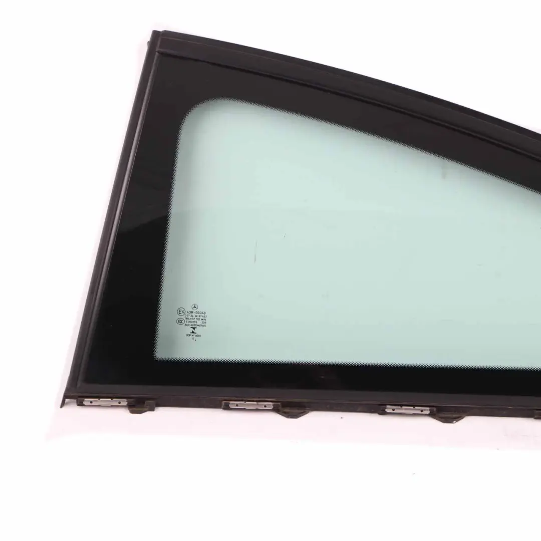 Mercedes W204 Finestra laterale posteriore sinistra Quartiere verde Vetro AS2 - SKU A2046701900 - Numero di parte A2046701900