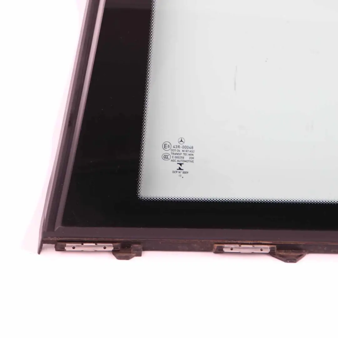 Mercedes-Benz C-Klasse W204 Hinten Links Glas Dreieckscheibe AS2 A2047303500 für mit Teilenummer A2046701900 Mercedes-Benz C-Klasse W204 Hinten Links Glas Dreieckscheibe AS2 A2047303500 - SKU A2046701900 - Teilenummer A2046701900