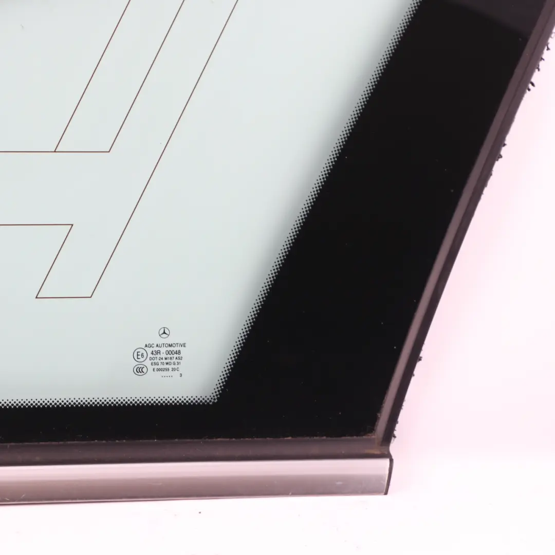 trasera derecha cuarto de la ventana lateral de vidrio verde AS2 para Mercedes W204 con número de pieza A2046730200 Mercedes W204 trasera derecha cuarto de la ventana lateral de vidrio verde AS2 - SKU A2046730200 - Número de pieza A2046730200