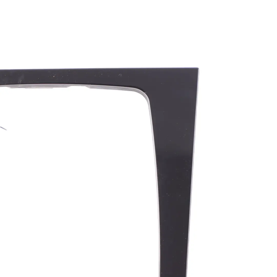  Embellecedor interior de la palanca de cambios Mercedes W204 - SKU A2046800039 - Número de pieza A2046800039