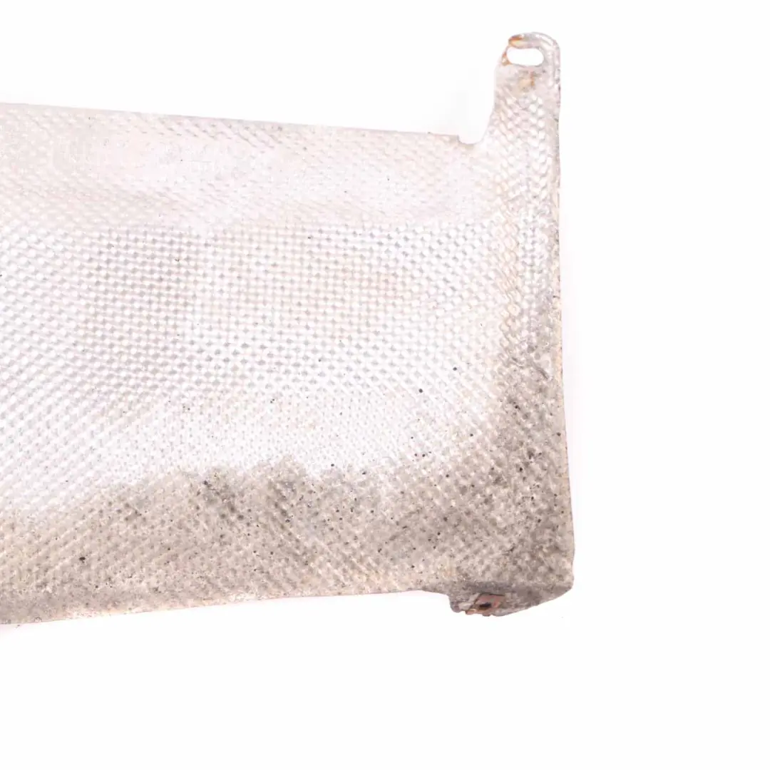 Hitzeschild Abdeckung Platte Auspuff Schalldämpfer lin für Mercedes W204 mit Teilenummer A2046800122 Mercedes W204 Hitzeschild Abdeckung Platte Auspuff Schalldämpfer lin - SKU A2046800122 - Teilenummer A2046800122