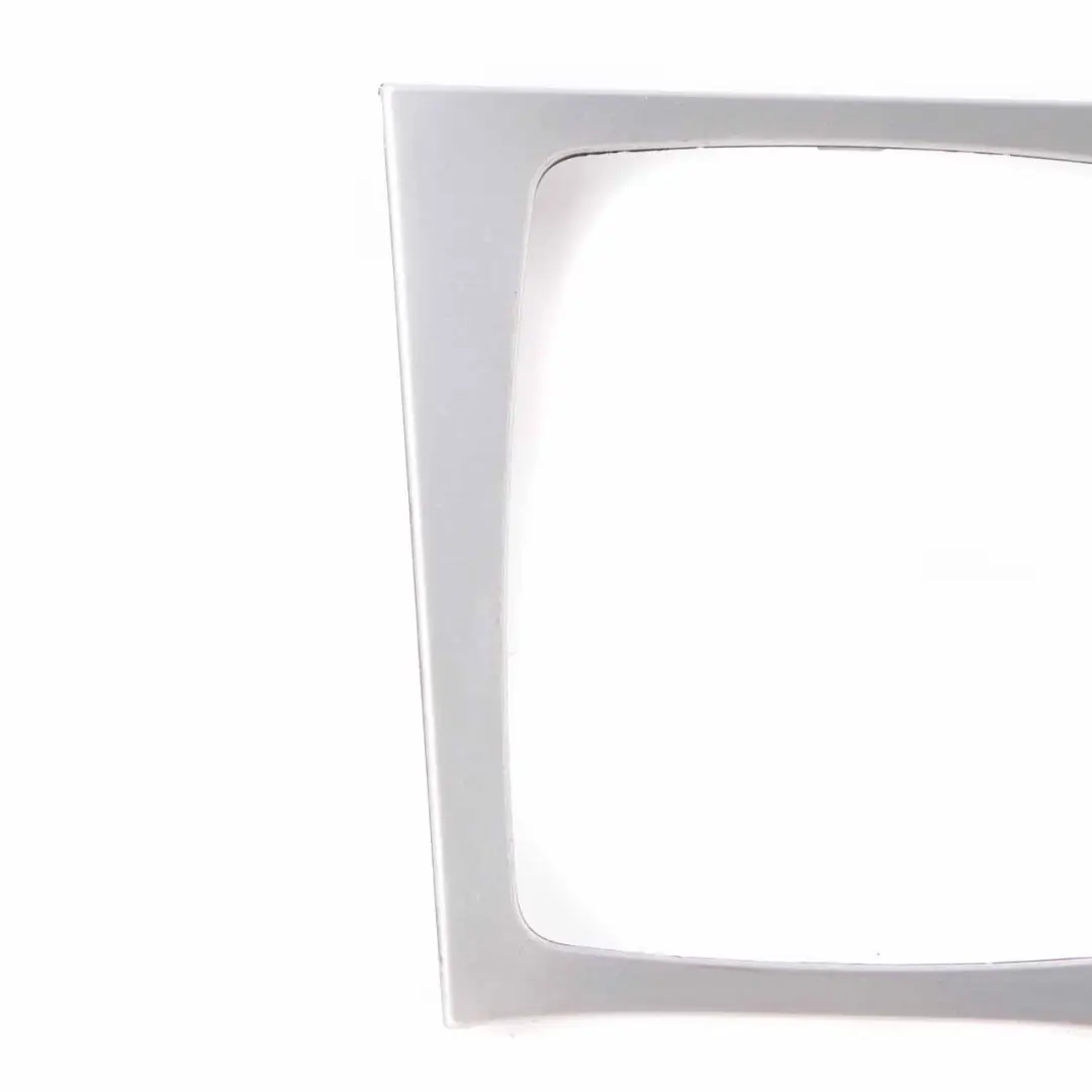 Mercedes W204 Cambio Trim Surround Frame Cover Alluminio - SKU A2046800190 - Numero di parte A2046800190