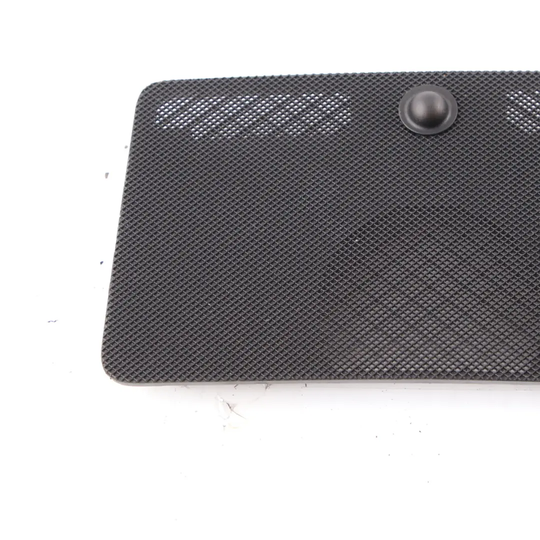 Mercedes W204 Cache haut-parleur centre tableau de bord noir - SKU A2046800489 - Numéro de pièce A2046800489