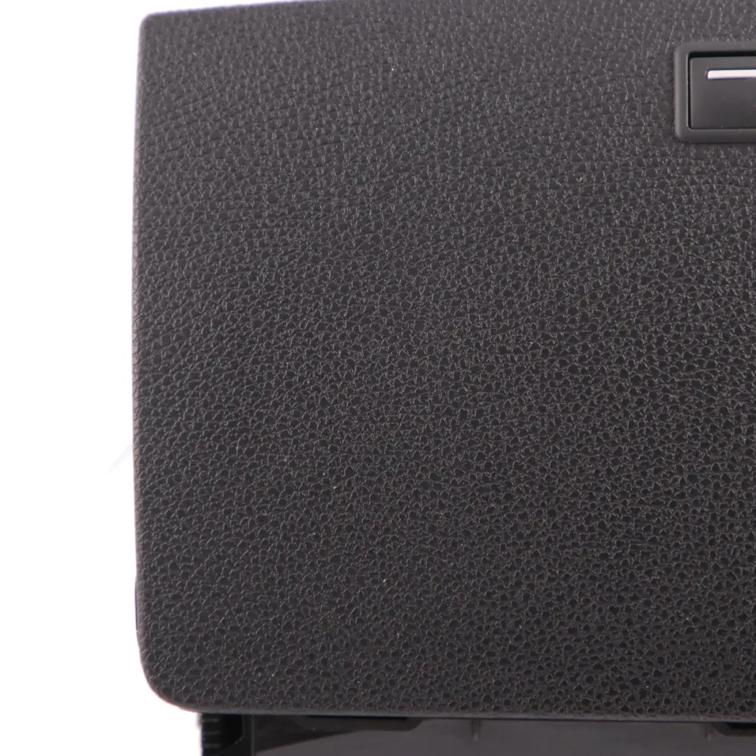 Dashboard Navigation Central Display Screen Monitor to Mercedes W204 with Part number A2046800931 Mercedes W204 Dashboard Navigation Central Display Screen Monitor - SKU A2046800931 - Part number A2046800931